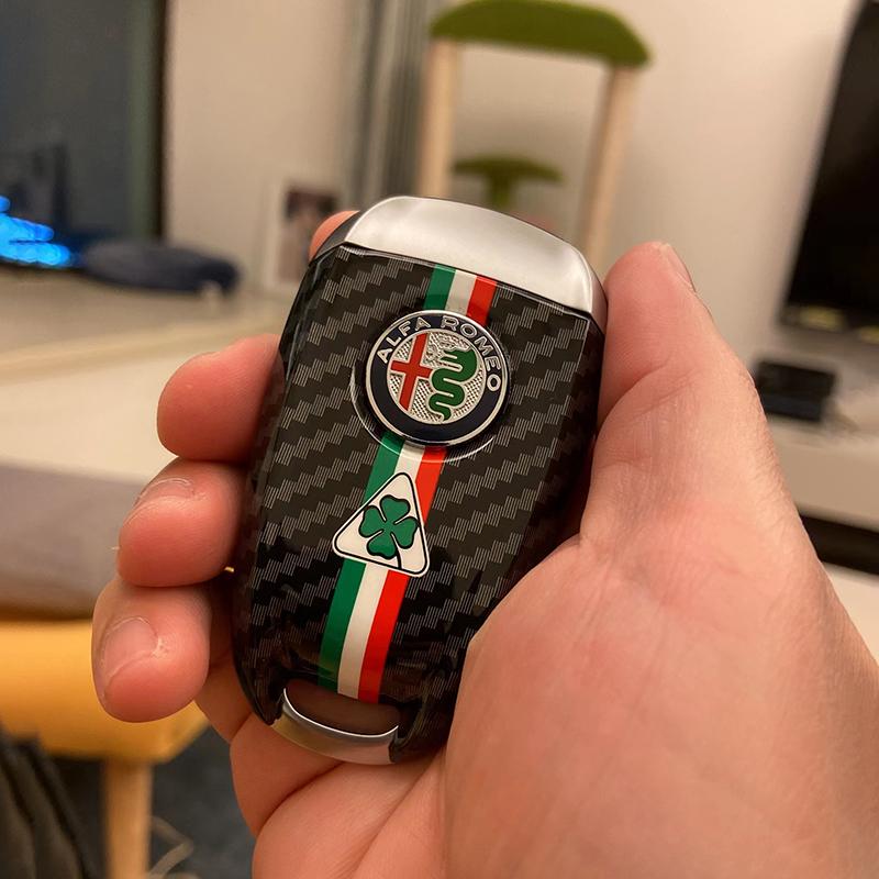 SYENG1 Car Key Cover Replacement Key Case for Alfa Romeo Giulia Stelvio Tonale Carbon Fiber Style