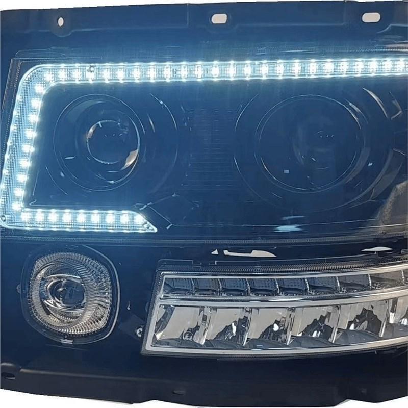 Сборка фар Shaanxi Delong F3000 и New M3000 с дневными ходовыми огнями и последовательным указателем поворота
