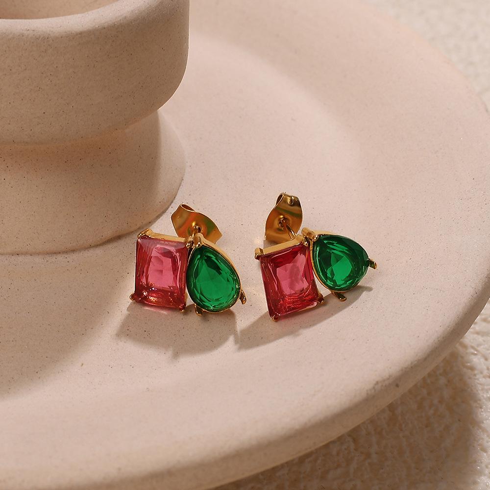 2026 Inlaid Gemstone-plated 18K Gold Earrings European and American Fashion Light Luxury Earrings Women