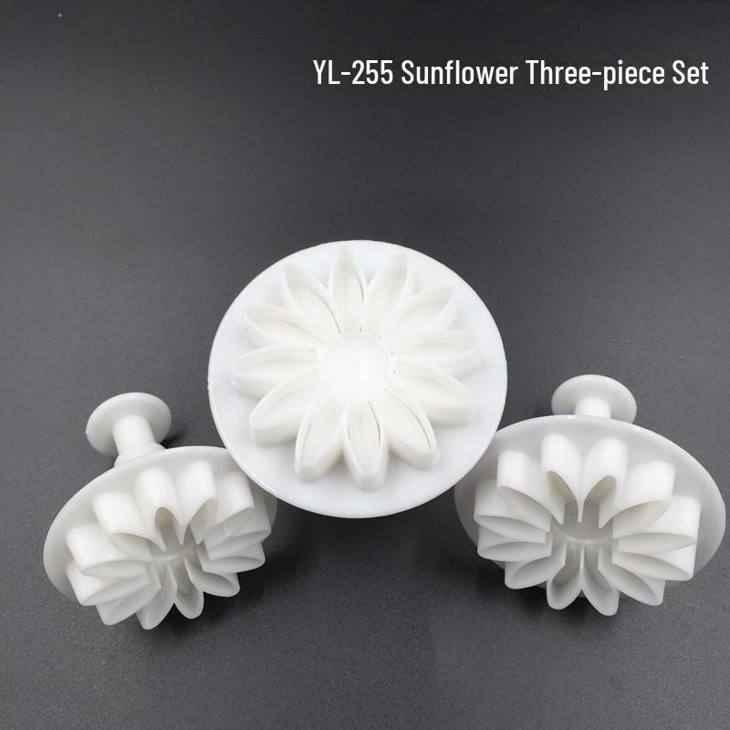 33-Piece Cartoon Fondant & Biscuit Mold Baking Tool Set