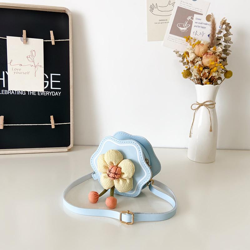 Adorable Mini Flower Pu Crossbody Bag For Kids Stylish Daily Accessory For Girls