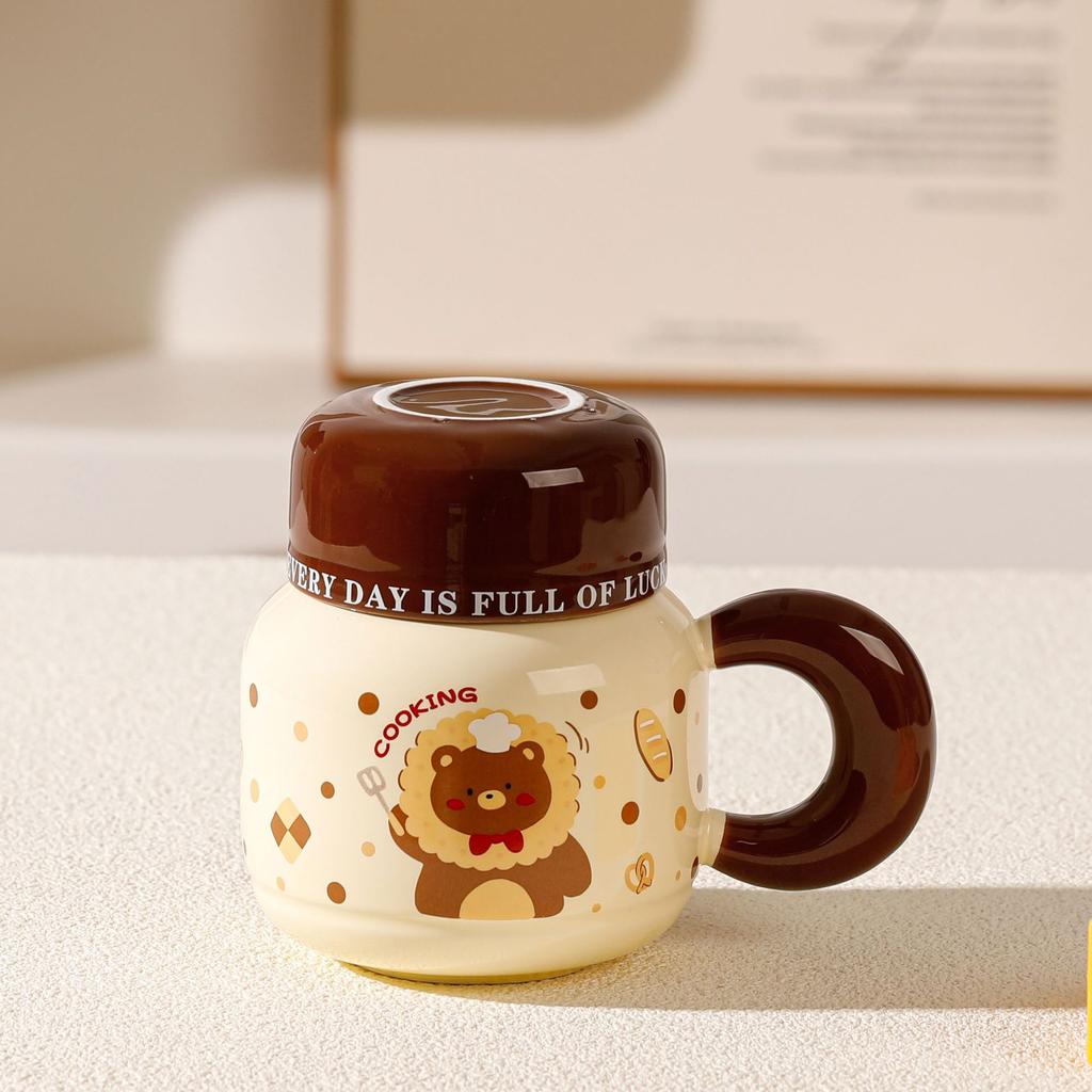 Милая мультяшная кружка для воды с крышкой, керамическая кружка, бытовой набор, нишевая повседневная чашка, чашка для девочек, термостойкая чашка