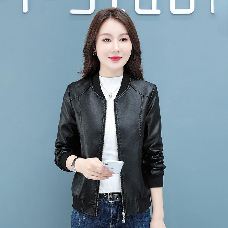 Черная женская маленькая кожаная куртка Женская короткая весенне-осенняя кожаная куртка Модный топ