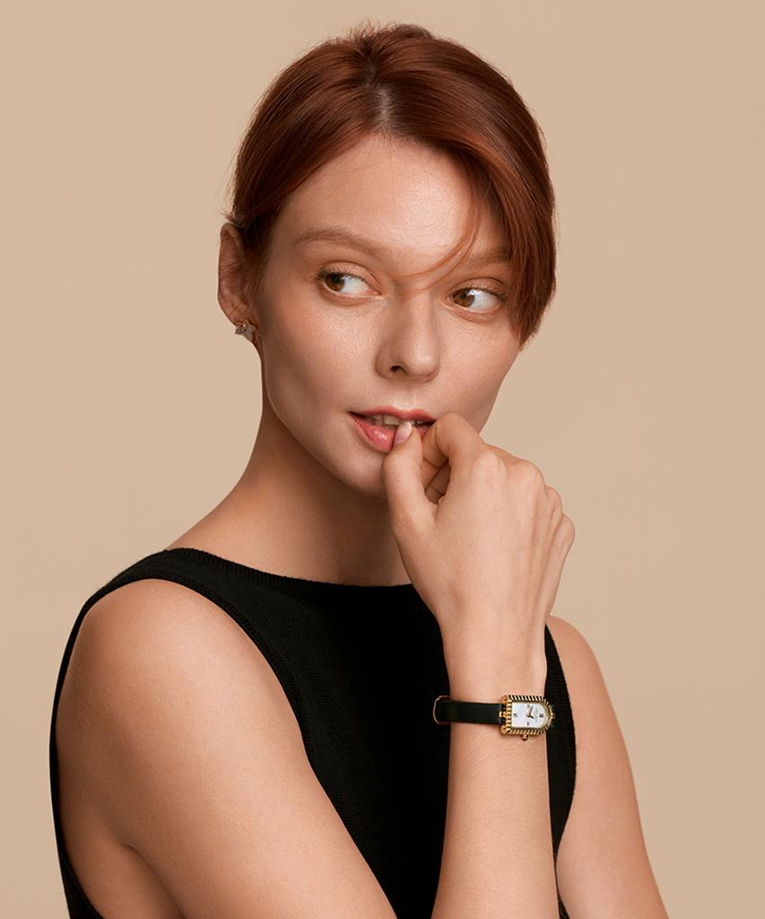 Lollalojeu Arch Mother-Of-Pearl Black Leather Strap Women'S Wristwatch
