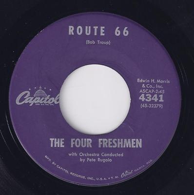 7-дюймовая пластинка FOUR FRESHMEN Route 66 Candy 4341 CAPITOL 1960 США Джаз Б/У