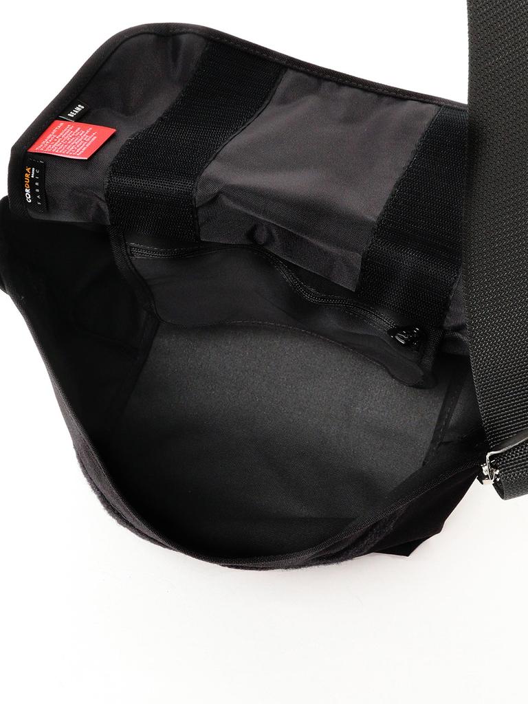 Manhattan Portage Custom Made 1606V Messenger Bag Black One Size 11611810094 [BEAMS] Men's