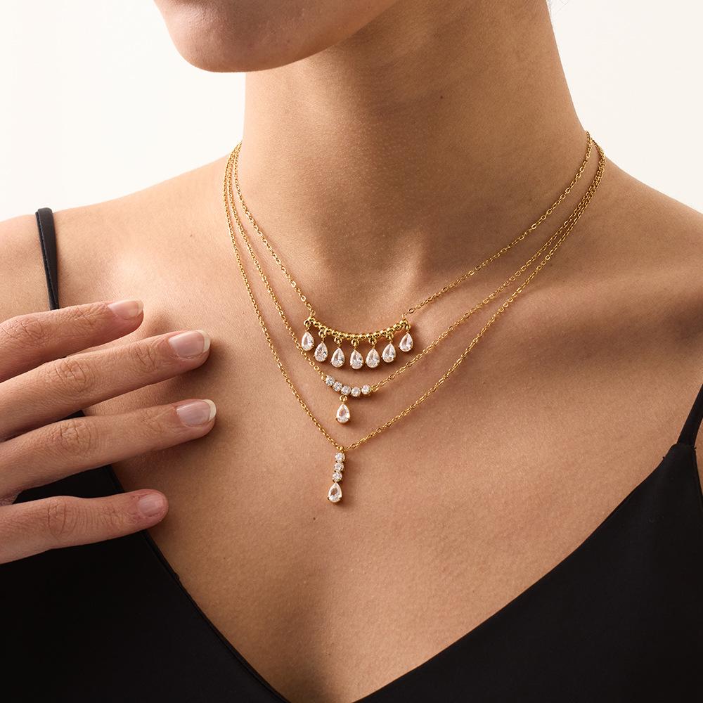 Explosive stainless steel zircon water drop geometric zircon pendant necklace plated with 18K gold waterproof light luxury jewelry women