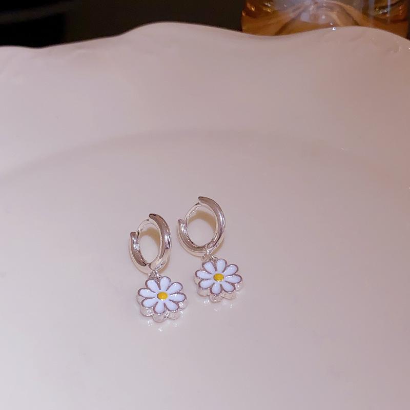 Серьги-клипсы в виде круга с цветами, с капающим маслом, маленькие свежие и милые, нишевые универсальные серьги, новые серьги Мори для женщин