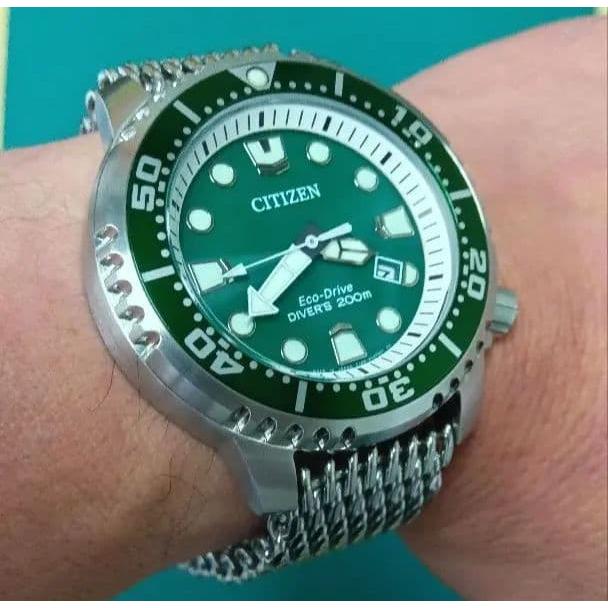 Б/у CITIZEN Promaster Date Зеленые