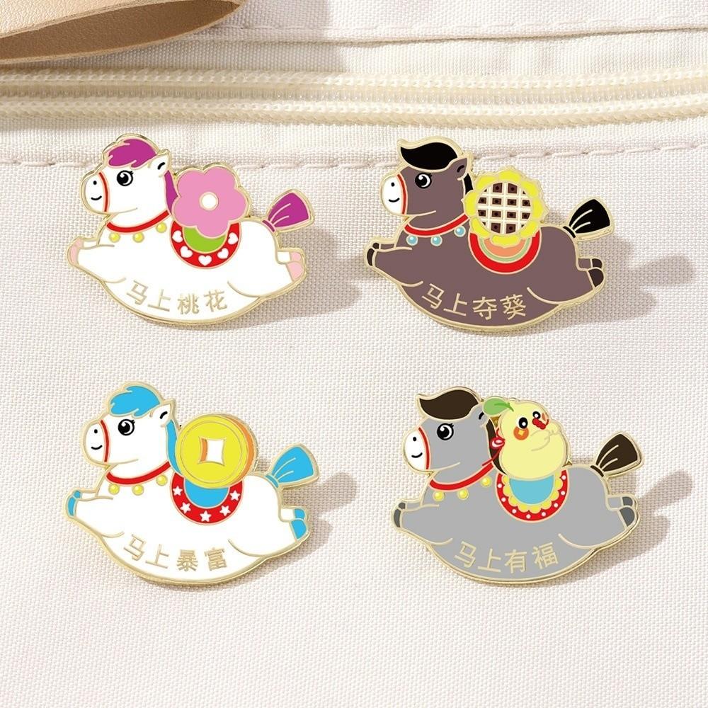 Cute Zodiac Horse Brooch Cartoon Horse Year Brooch Badge Pins Animal Brooch Women Accessories