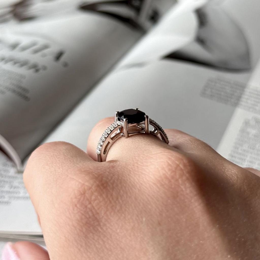 Серебряное кольцо с натуральным сапфиром 3.203ct, вес изделия 3,3 гр (2157861)