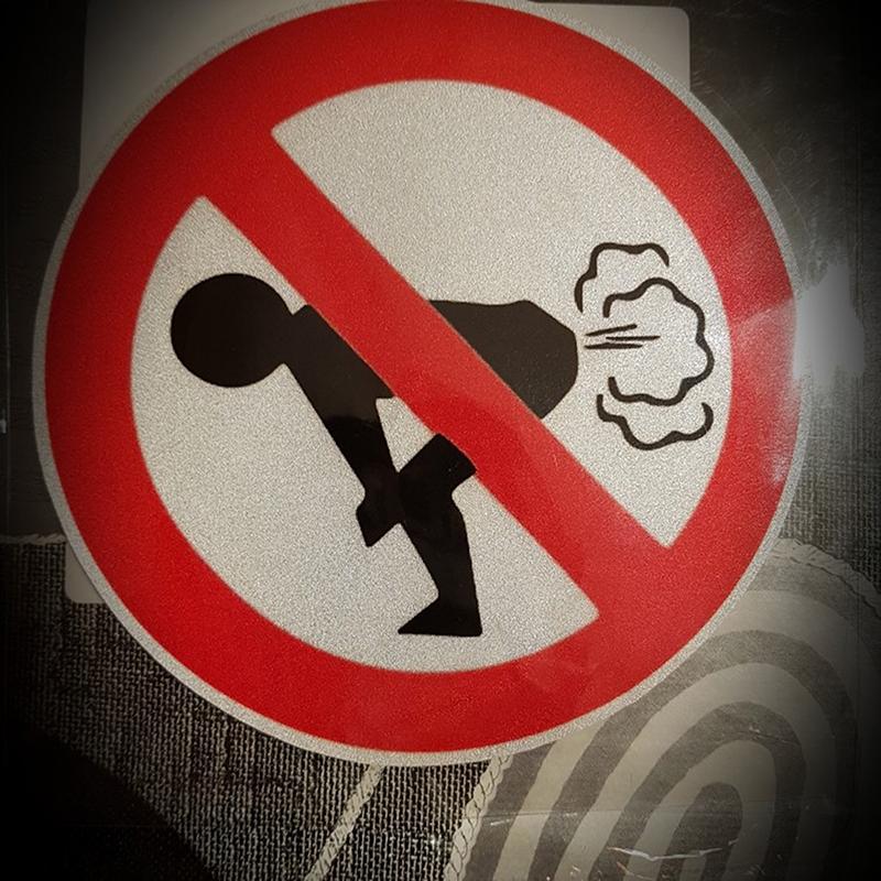 Интересный No Farting Car Sticker Funny Ass Pet Decal Car Styling Auto Decors