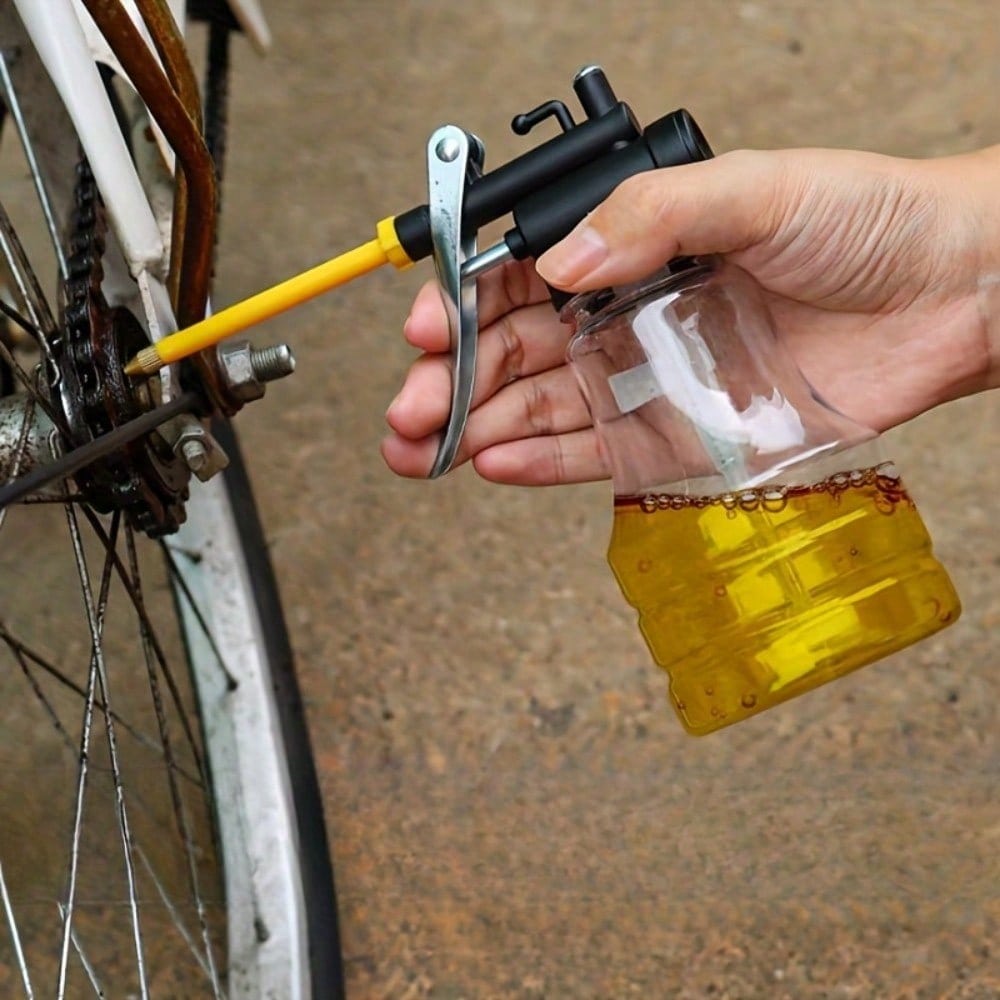 1PC High Pressure Transparent Oil Bottle, Copper Tip Nozzle Oil Gun with Plastic Hose for Oil Filling