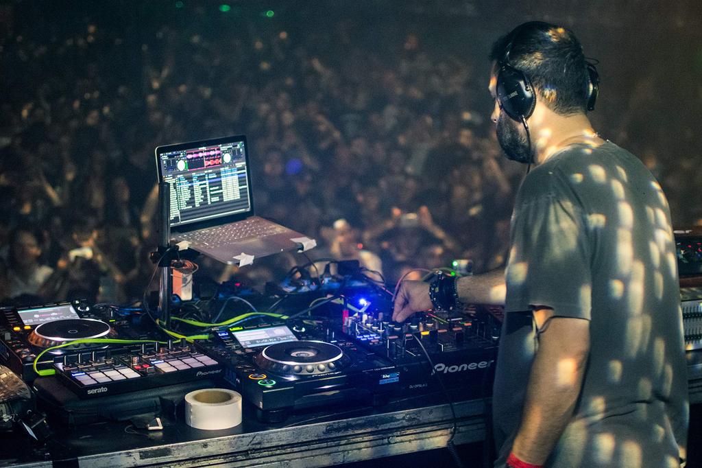 Oyaide Электрический USB-кабель класс 1.0м d+USB B/1.0