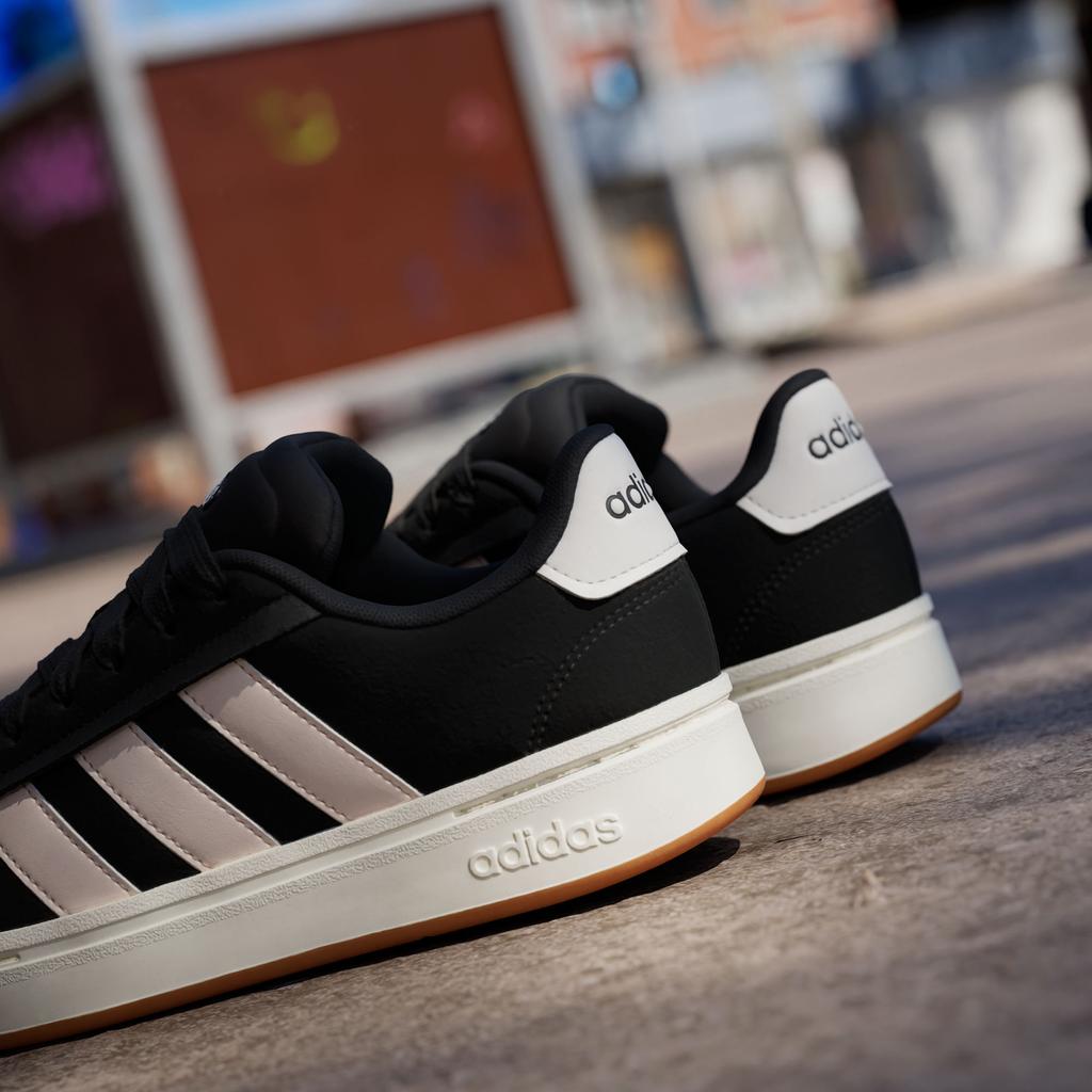 adidas Wmns Grand Court Alpha 00S 'Core Black Wonder Quartz Gum'