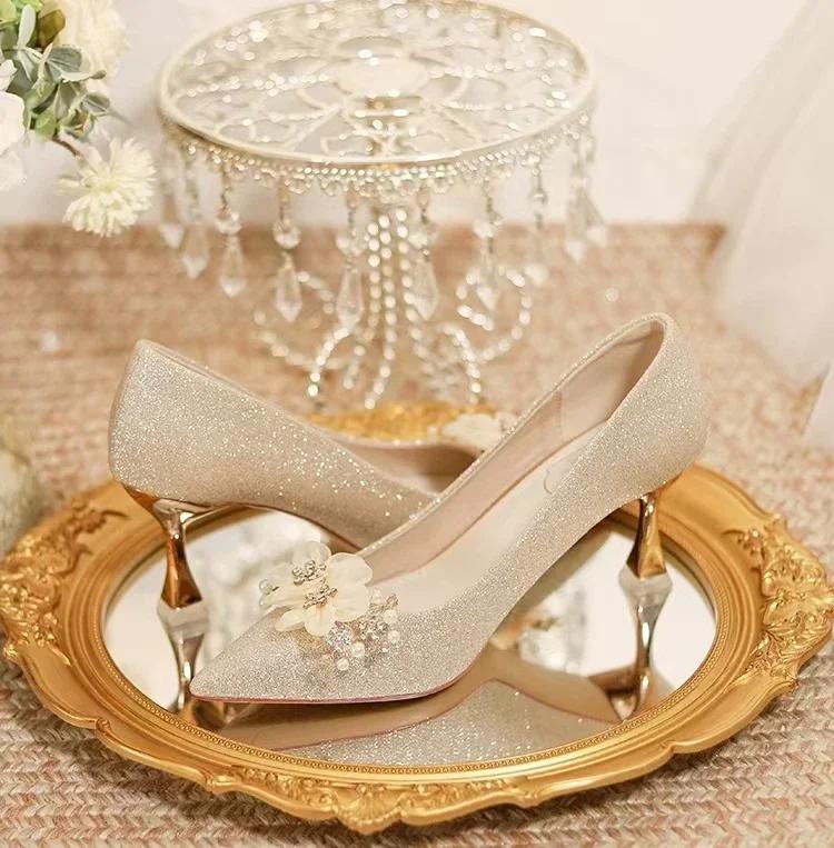 Женские туфли на низком каблуке, модные цветочные свадебные туфли-лодочки, женские новые туфли на каблуках со стразами и бусинами для женщин