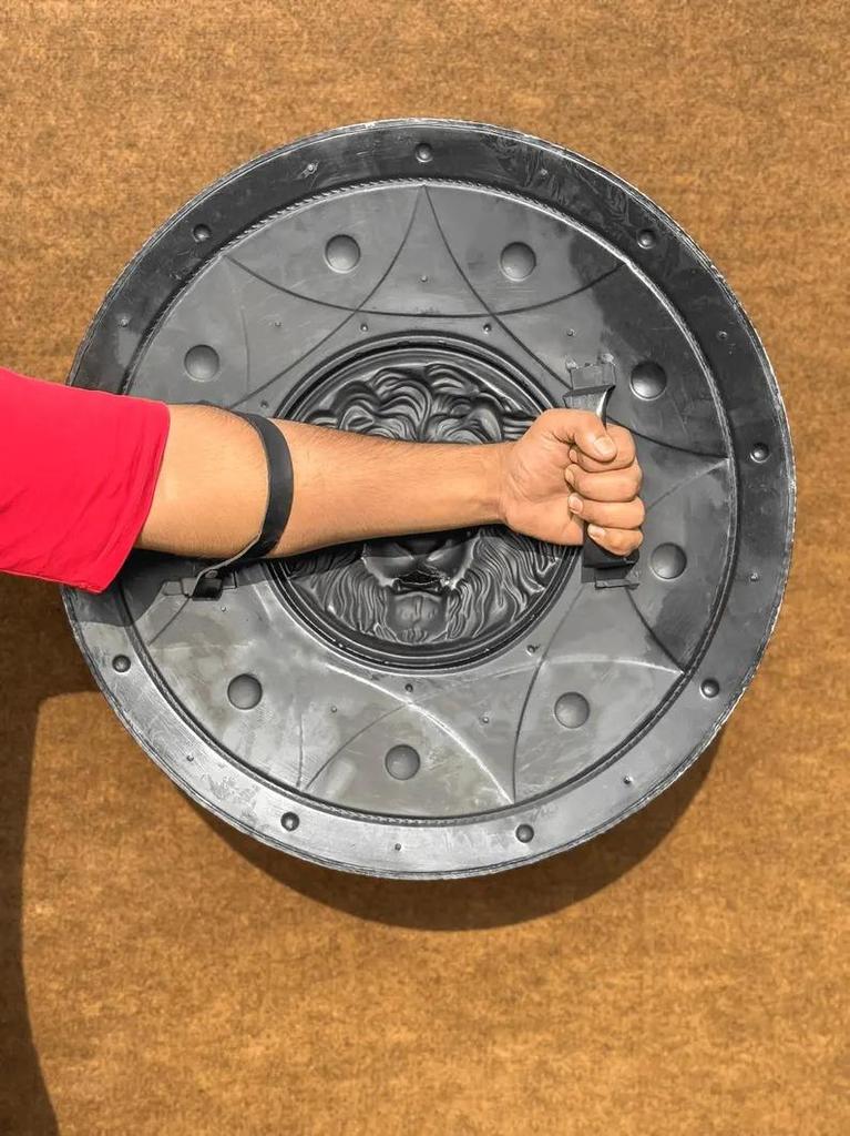 Medieval Lion Face Shield | Steel Armor Replica for Cosplay Display | Knight Battle Shield | Perfect Gift for Events & Décor