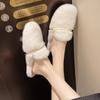 New Fashion Fur Shoes Ladies Slippers Low Cover Toe Platform Flock Luxury Slides Slippers Women Plush Flats Designer Soft Basic