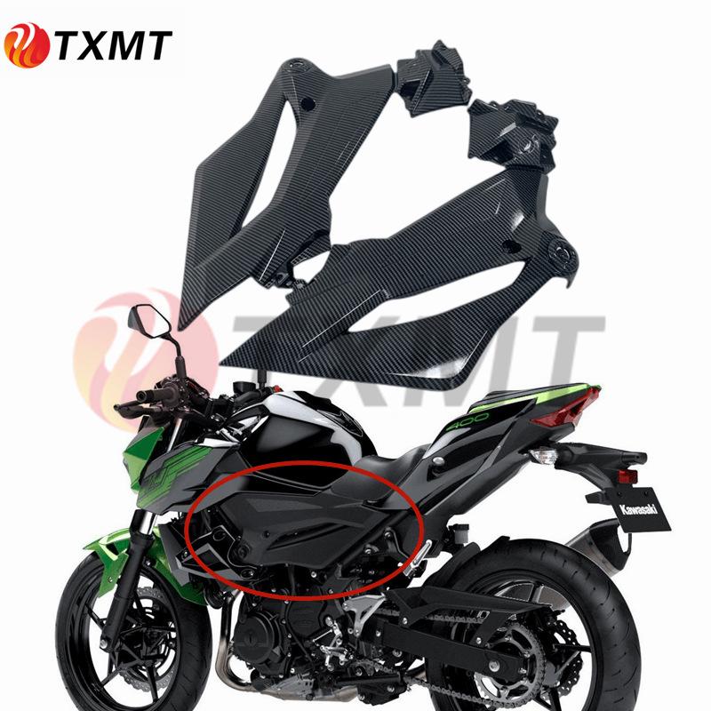 Комплект обтекателей из углеродного волокна для Kawasaki Z400: Включает полный обтекатель, крышку топливного бака, крыло, воздухозаборник.