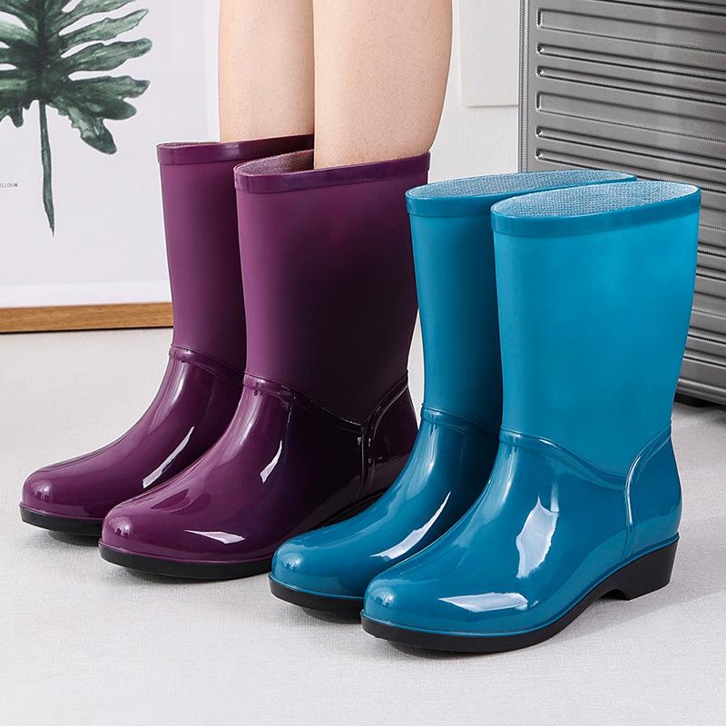 Medium tube rain shoes, women's rubber shoes, adult water boots, warm platform water shoes, velvet kitchen non-slip rain boots, fashion