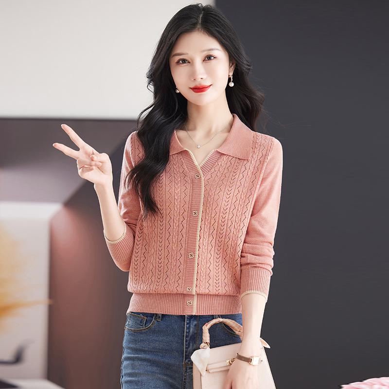 Кашемировый кардиган приталенного силуэта 2025: Отложной воротник, однобортный жаккардовый трикотаж - модный и универсальный топ