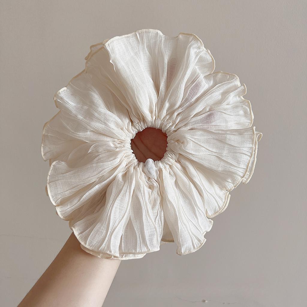 Korean Scrunchies Silk Satin Vintage Floral Hairtie for Pony Hair Band Beach Accessories Rolled Up Women and Girls Fashion Style