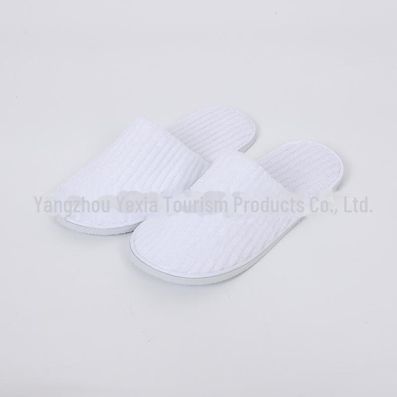 Одноразовые тапочки для гостиниц из кораллового флиса: Впитывает пот, не скользит, дышащий