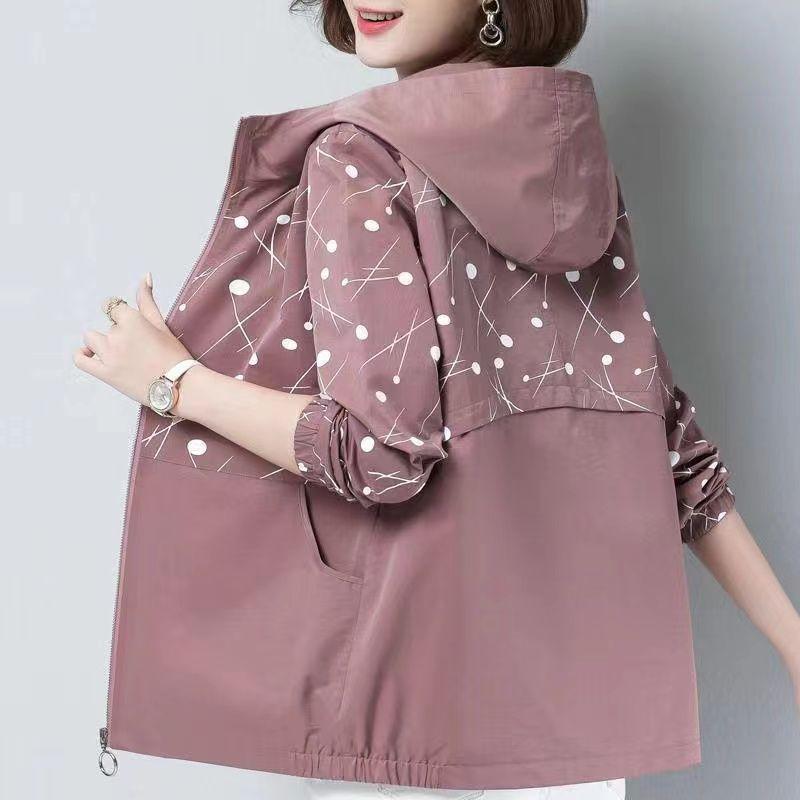 Women's Fashion Plus Size Korean Style UV-Protective Trench Coat for Spring and Autumn Lightweight