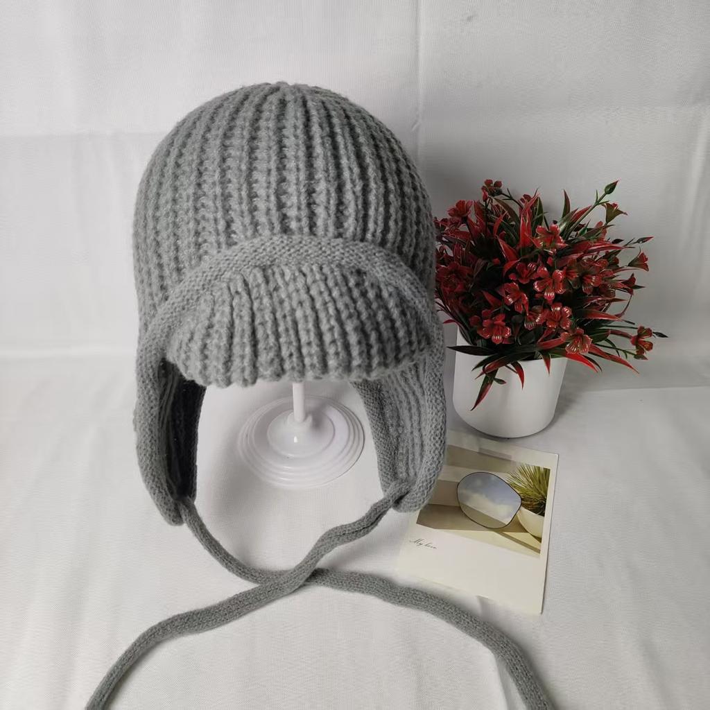 Handmade knitted wool hat Children's autumn and winter warm ear protection headgear strap Lei Feng hat