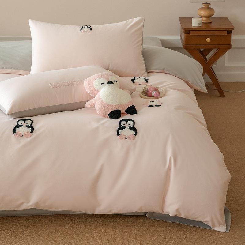 Egyptian Cotton Cute 3D Animal Embroidery Bedding Set Ultra Soft Comfortable Duvet Cover Elastic Fitted Sheet Pillowcases