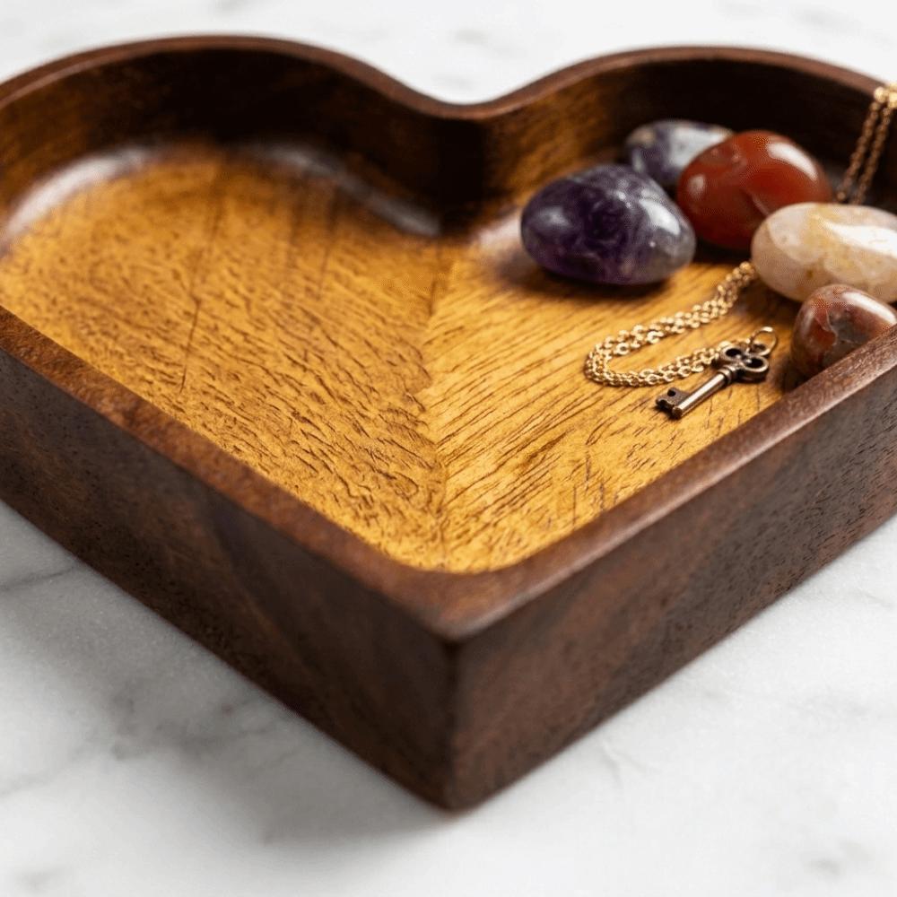 Smooth Wooden Tray Heart Outline Snack Storage Tray Serving Platter Fruit Serving