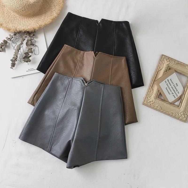2023 Women's PU Leather High-Waisted Black Wide-Leg Shorts - Autumn/Winter Style