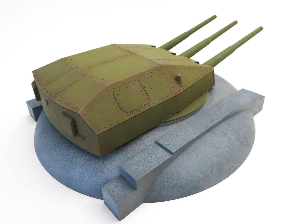 Модель коллекционная немецкая армейская установка Strut Fortress 28 см тройная береговая пушка пластиковая модель UA72344 литая цветная 1/72