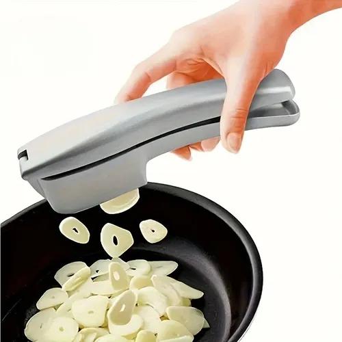 2-in-1 Manual Garlic Slicer with Stainless Steel Handle - ABS Kitchen Gadget for Quick Slicing Mincing Chopping - 210 g Lightweight Home Food Prep