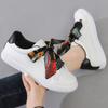 Женские кроссовки Модные ленточные повседневные туфли на шнуровке Туфли на плоской подошве Теннисные спортивные туфли для катания на коньках Кроссовки для студентов Кроссовки для повседневной ходьбы Кроссовки для бега
