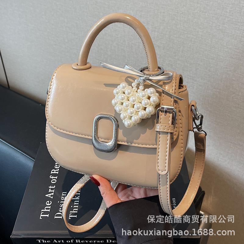 Korean Version Niche Bag Women's Spring Summer Versatile 2025 New Leisure This Year Popular Messenger Bag Popular Small Square Bag