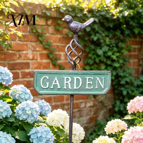 Durable Plant Support Stakes Retro Bird Garden Stake, Metal Sign Rustic Weather Resistant Yard Decoration with Stake for Flower Bed, Lawn Iron