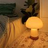Nordic Ins Mushroom Table Lamp Living Room Sofa Bedroom Bedside Study Mushroom Table Lamp LED Stained Glass Table Lamp Art Deco