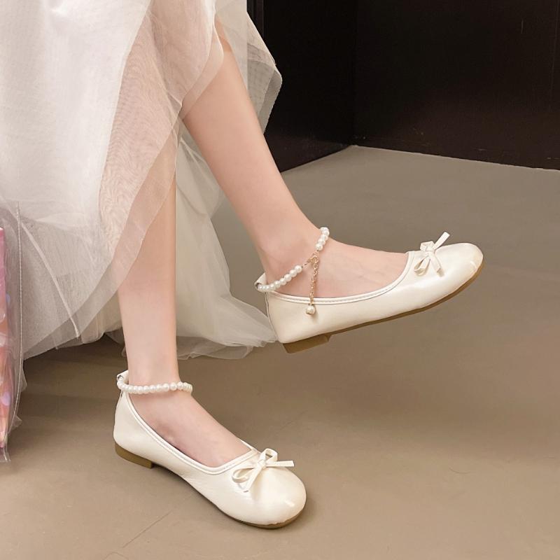 Мода 2025 Лето Новые Женские Туфли на Мягкой Подошве и Квадратном Каблуке с Неглубоким Вырезом Удобные На Низком Каблуке Модные Универсальные Женские Туфли