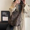 Casual Nylon Leopard Shoulder Bags Versatile Crossbody Bags for Women  New Commuting Free Shipping Zipper High Capacity
