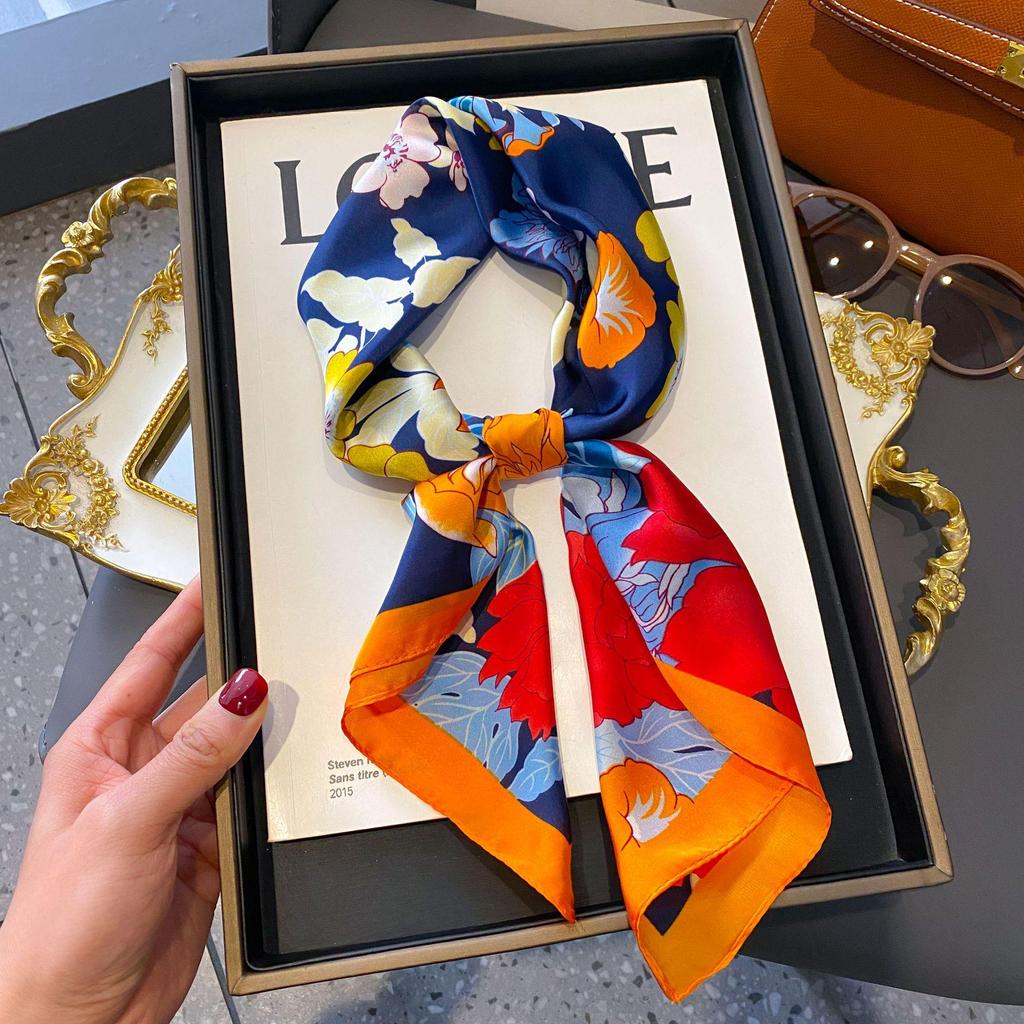 70cm Korean-Style Silk Square Scarf: Fashionable, Versatile Neck Protection and Decorative Accessory