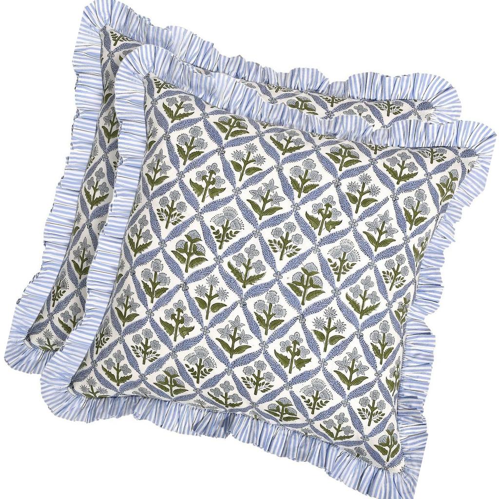 2 Piece Romantic Floral Print Pillow Covers With Ruffled Trim Soft Polyester Square Cushion Case for Living Room Bedroom