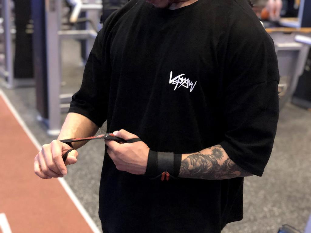 Muscle Fitness Slim Fit Breathable Mid-Sleeve T-Shirt for Running & Training