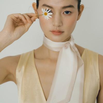 AVVINA PELLE Long Twilly Silk Scarf - Pearl White