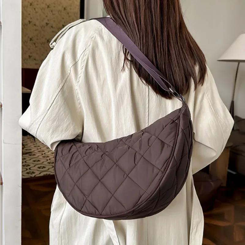 Waist Half Moon Belt Bag Solid Crossbody Bag Large Capacity Shoulder Bags Portable Nylon Plaid Travel Bags for Commuting