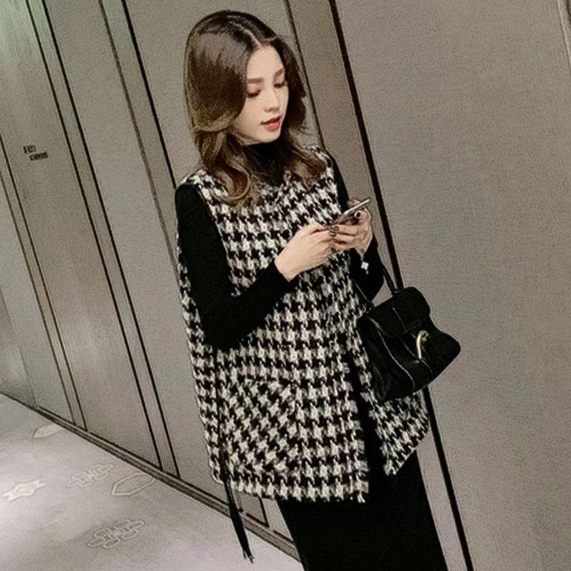 Small Fragrance Style Sleeveless Vest Coat for Women, Great for Spring and Autumn Casual and Loose-Fitting Outfits