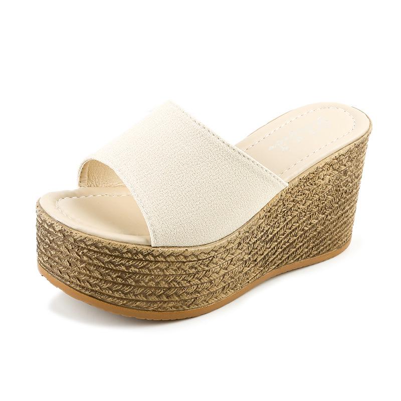 Trendy Cool Slippers 2024 Summer Style Slope Heel Thick Bottom Anti Slip Bohemian Flower Comfortable Versatile Women's Slippers