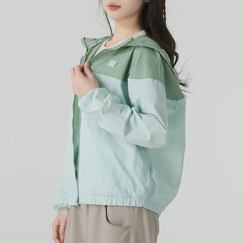 Новая коллекция PUMA Sports Life SS25 Куртки и пальто Женские Зеленые 689298-50