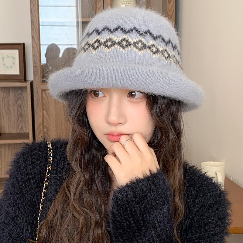 Bucket Hat Women's Autumn and Winter Light Luxury Style Versatile Bucket Hat Windproof Warmth Ear Protection Woolen Fisherman Hat