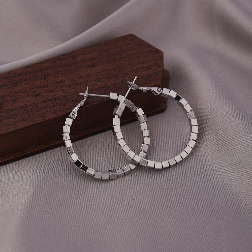 Элегантные серьги с иглами из серебра 925 пробы: Универсальные французские серьги-кольца из меди в нескольких стилях для изысканного образа